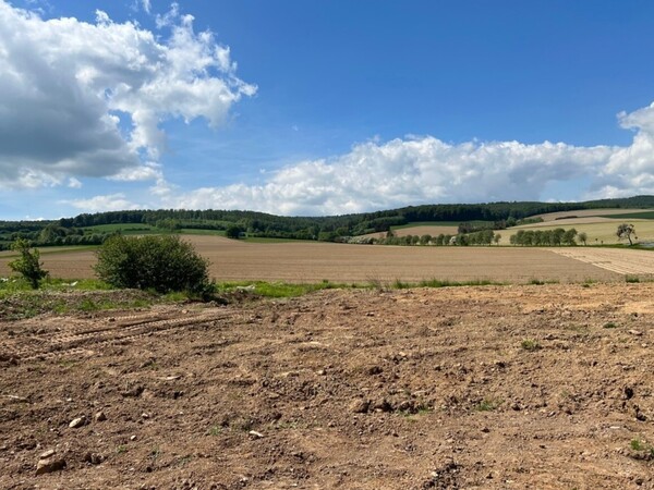 1.600m² großes Grundstück zur Wohngebäudeerrichtung in Amelgatzen