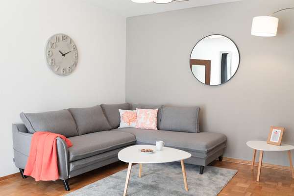 Beispiel Wohnzimmer (renoviert)