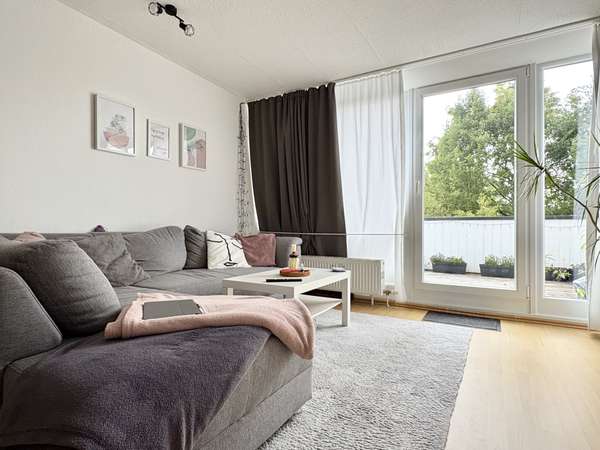 Dachgeschosswohnung zur Miete in Groß Berkel