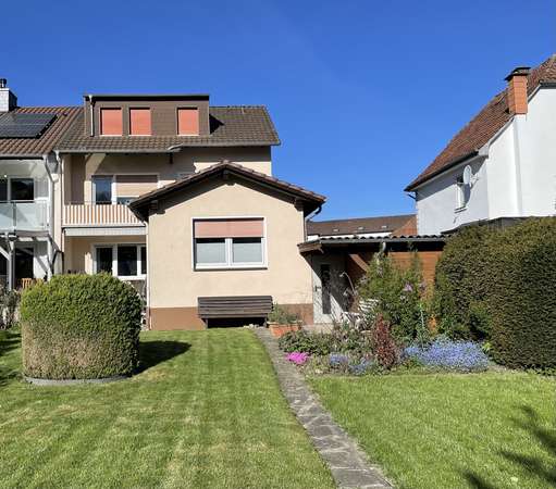 Zweifamilienhaus mit flexiblen Nutzungsmöglichkeiten in Lügde